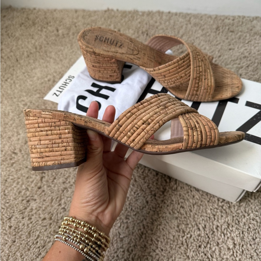 SCHUTZ Women's Natural Woven Block Heel Mules
